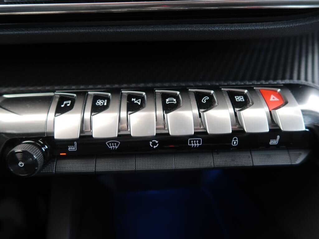 Peugeot 5008 SUV / Terénní 1,5 l 96 kw