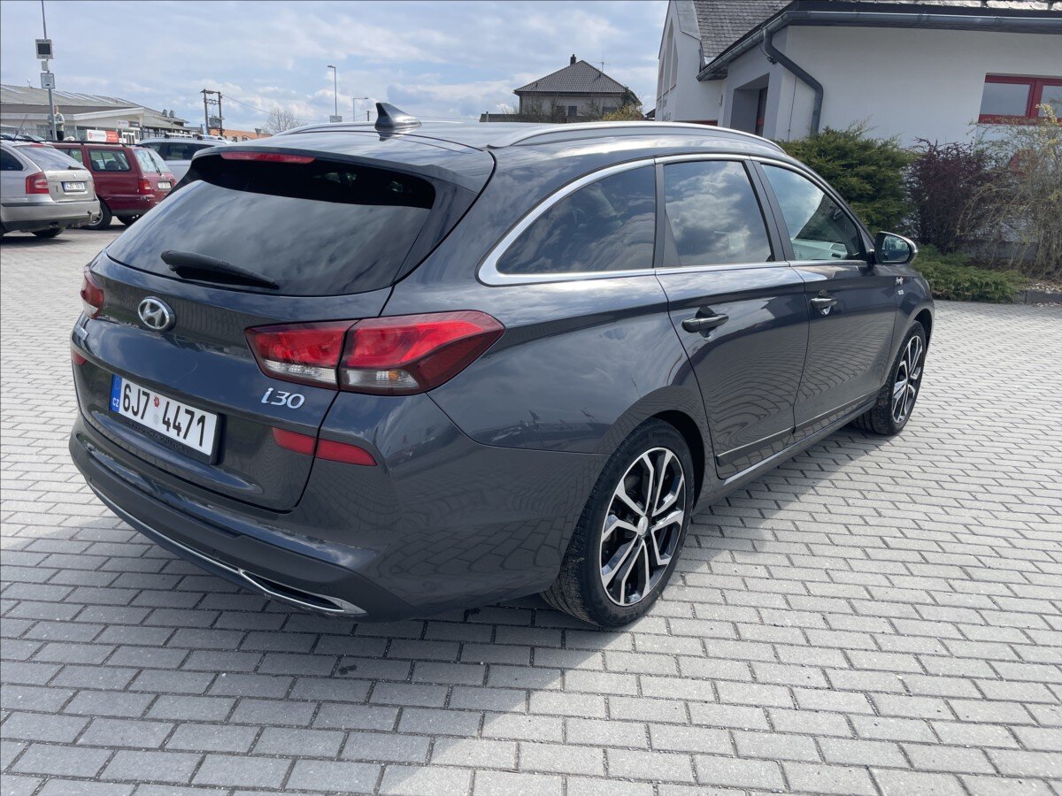 Hyundai i30 Kombi 1,5 l 117 kw