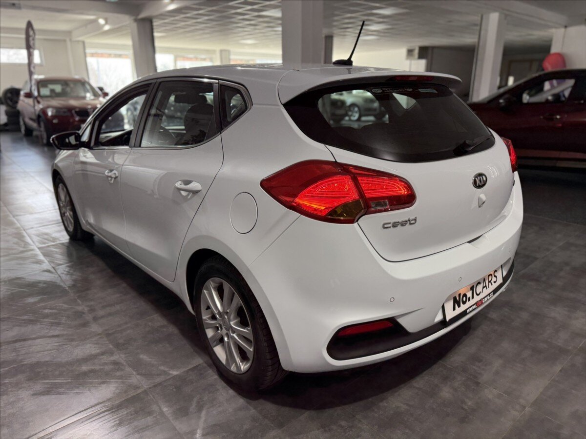 KIA Ceed Hatchback 1,6 l 94 kw