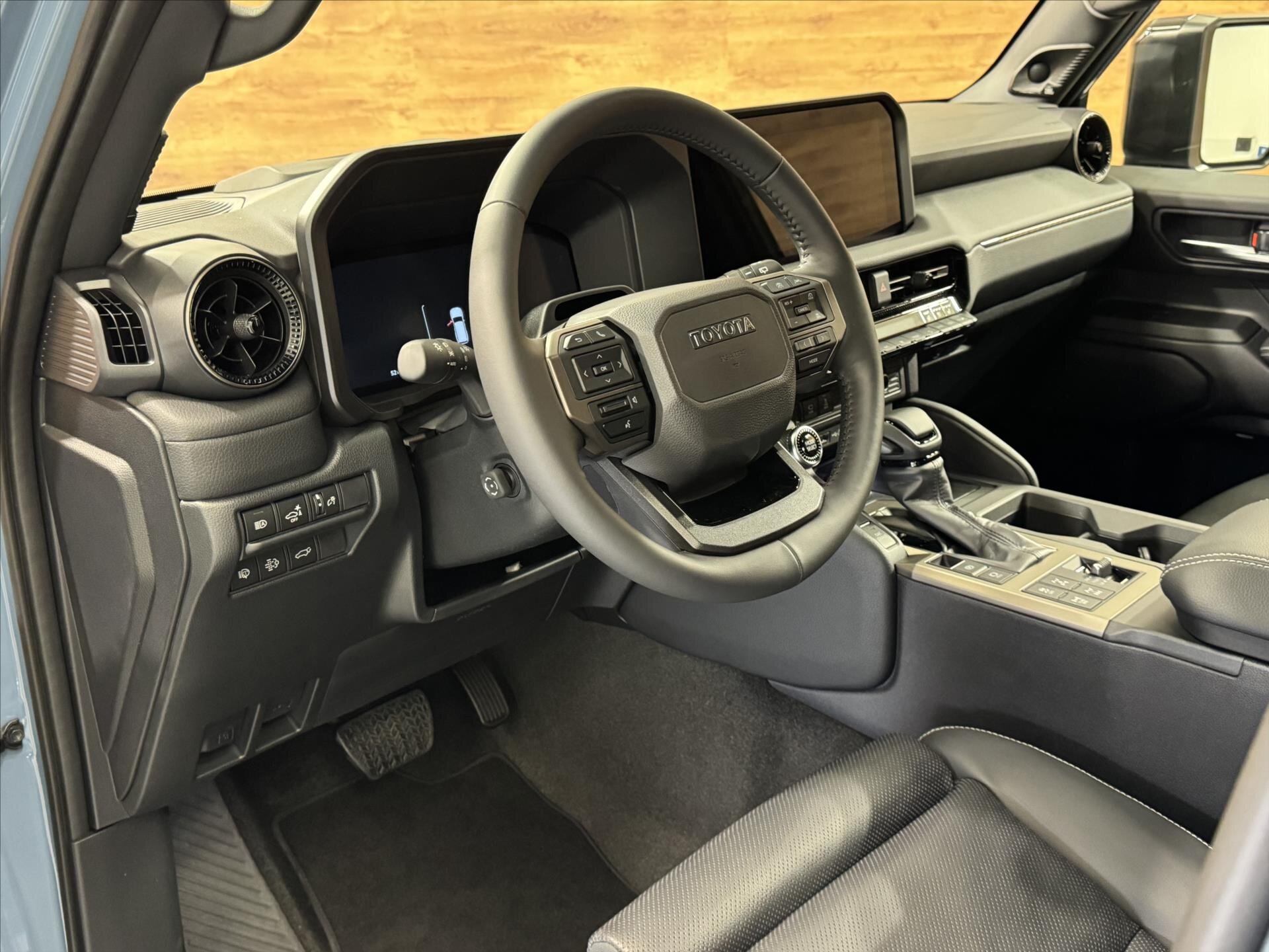 Toyota Land Cruiser SUV 2,8 l 151 kw