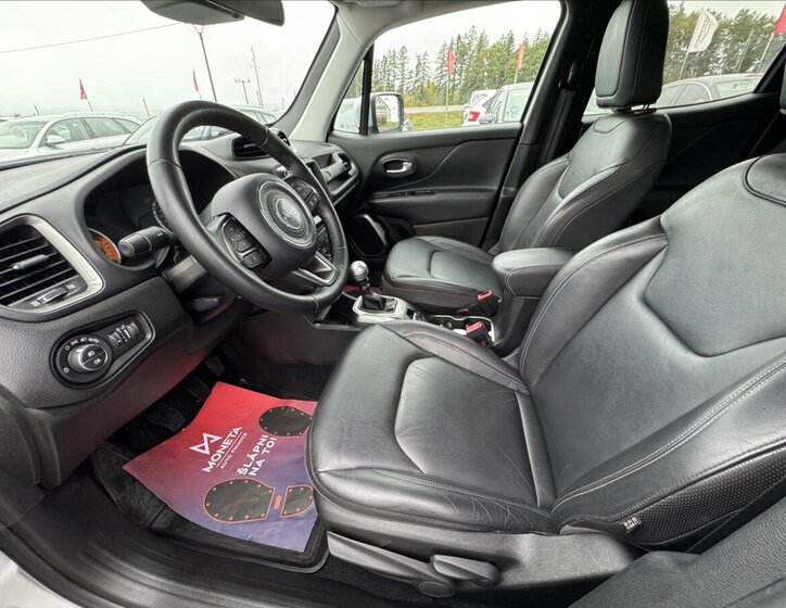 Jeep Renegade SUV 1,6 l 84 kw