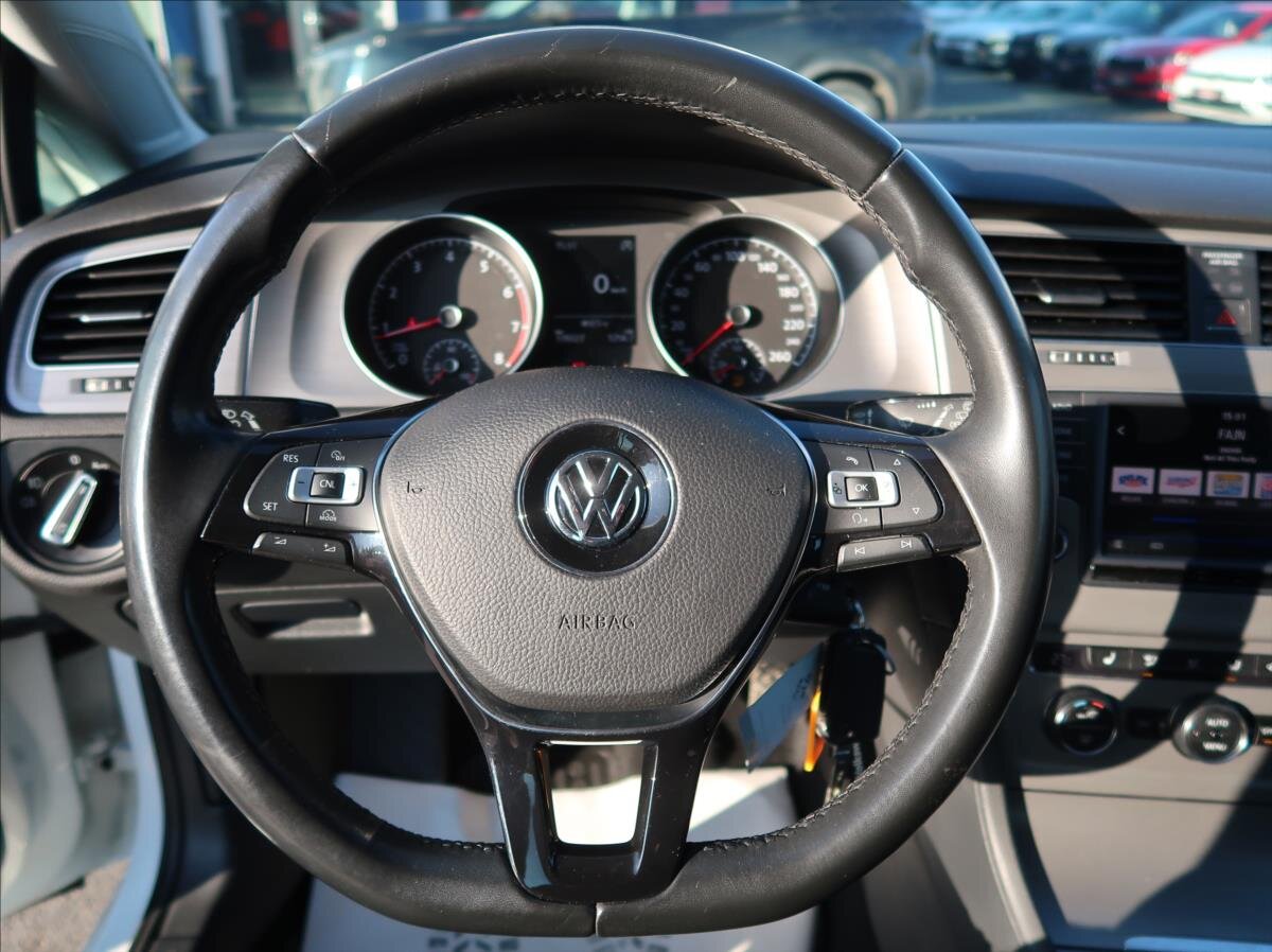 Volkswagen Golf Kombi 1,2 l 81 kw