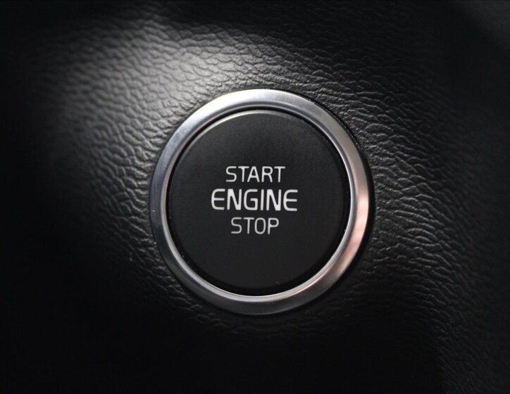 Volvo XC40 SUV / Terénní 2,0 l 182 kw