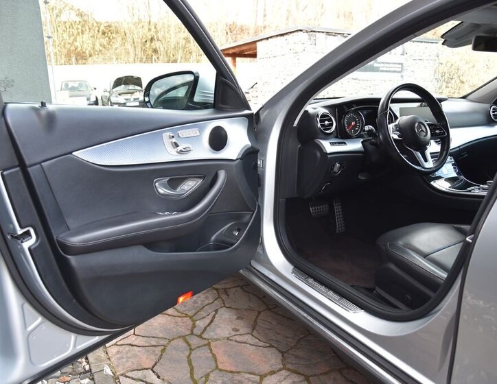 Mercedes-Benz Třídy E Kombi 2,9 l 250 kw