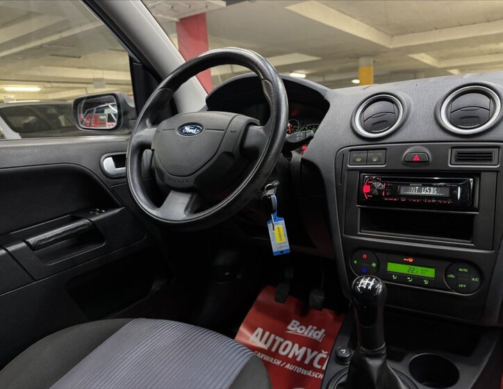 Ford Fusion Hatchback 1,4 l 59 kw