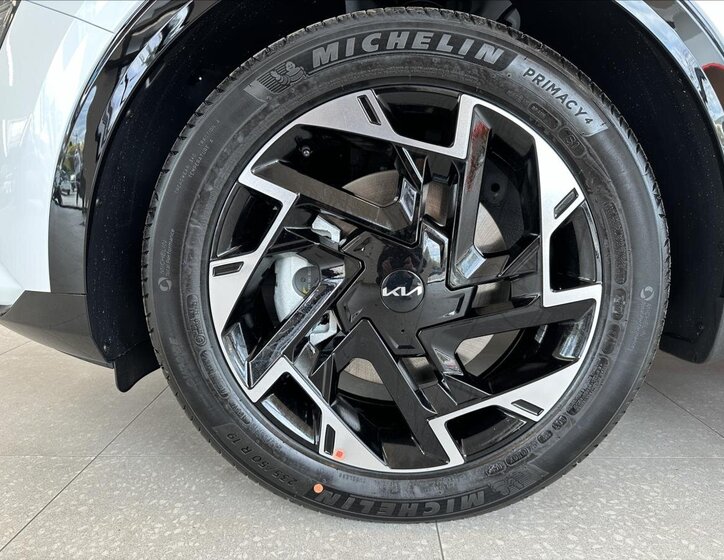 KIA Ostatní 25