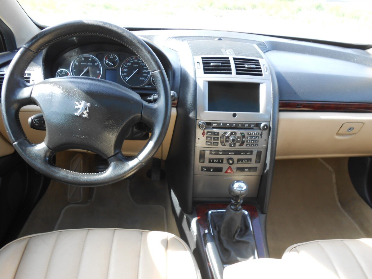 Peugeot 407 Kombi 2,2 l 120 kw
