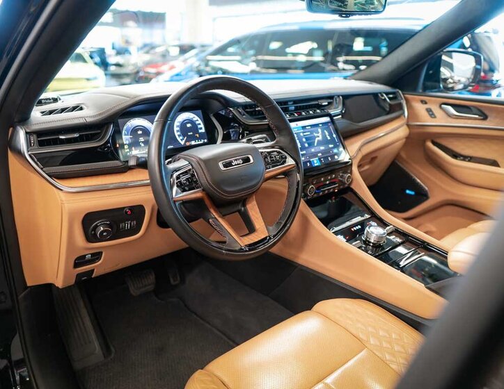 Jeep Grand Cherokee SUV / Terénní 5,7 l 266 kw