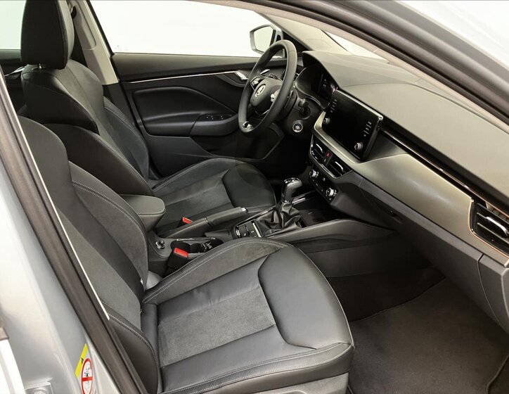 Škoda Scala Hatchback 1,5 l 110 kw