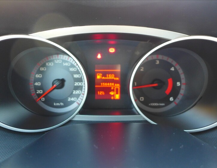 Citroën C-Crosser 22