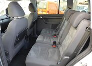 Volkswagen Touran Kombi 1,6 l 77 kw