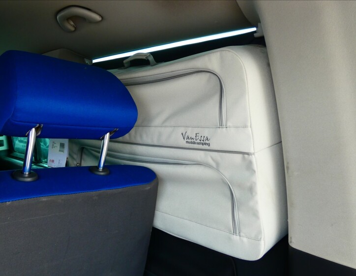 Volkswagen Multivan 16