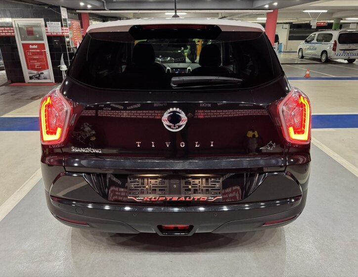 SsangYong Tivoli 5