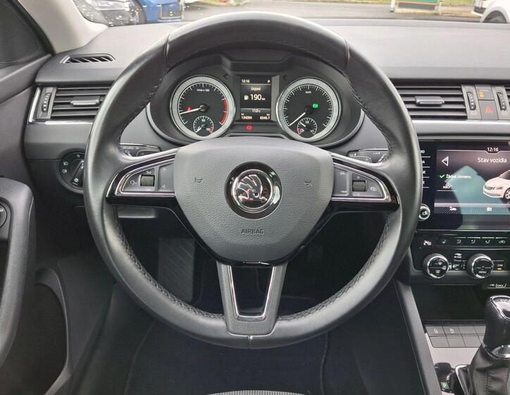 Škoda Octavia 15