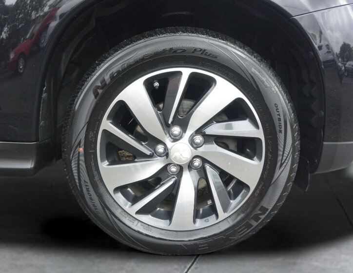 Mitsubishi ASX SUV / Terénní 1,8 l 110 kw