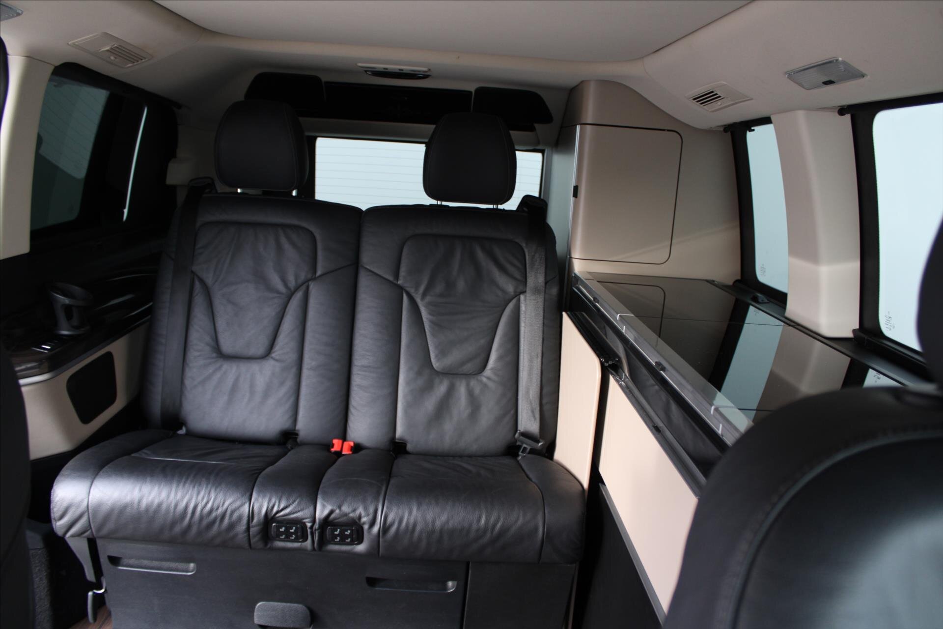 Mercedes-Benz Třídy V VAN / Minibus 2,0 l 140 kw