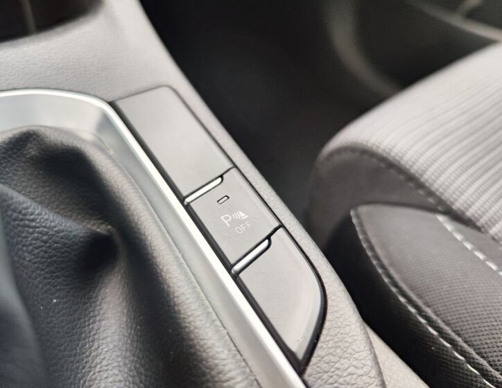 Hyundai i30 Kombi 998,0 88 kw