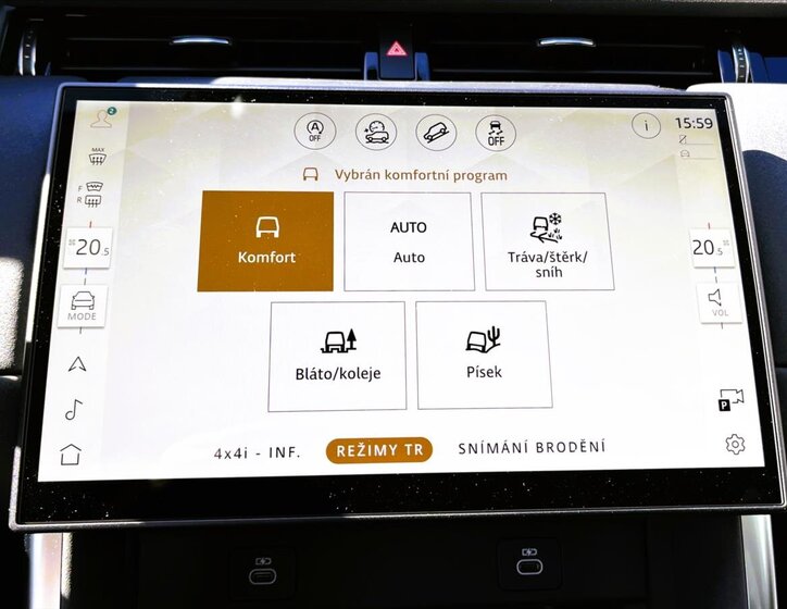 Land Rover Discovery Sport SUV 2,0 l 120 kw