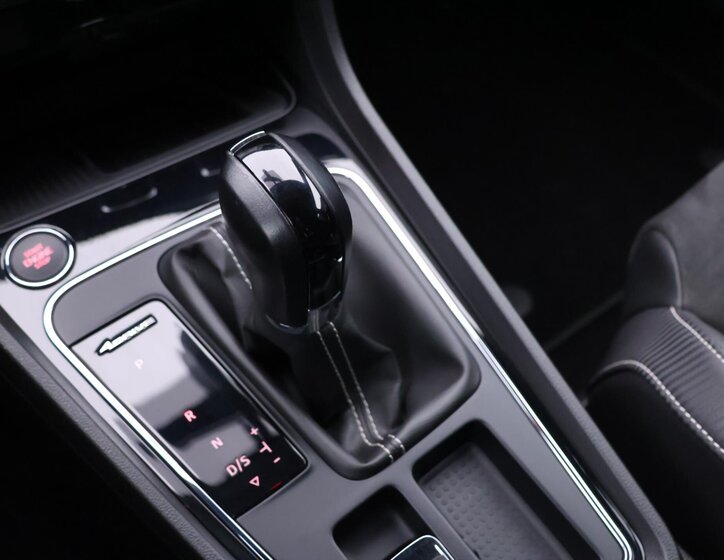 Seat Leon Kombi 2,0 l 221 kw