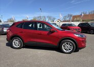 Ford Kuga Kombi 2,0 l 140 kw