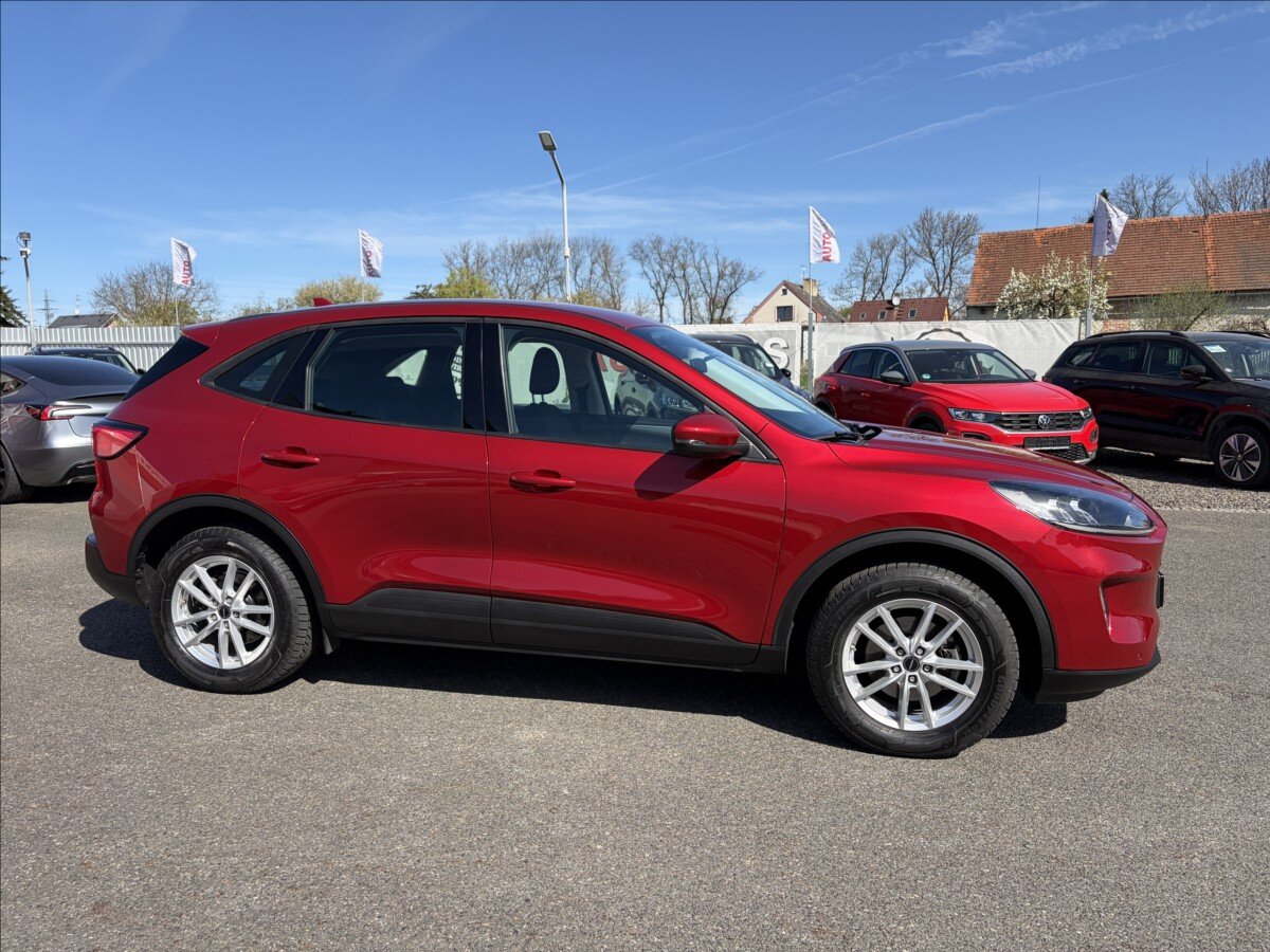 Ford Kuga Kombi 2,0 l 140 kw