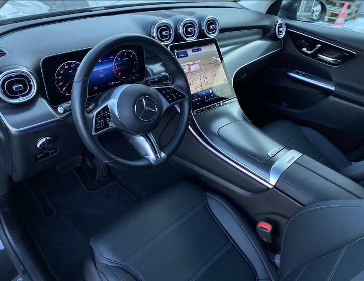 Mercedes-Benz GLC SUV 2,0 l 145 kw