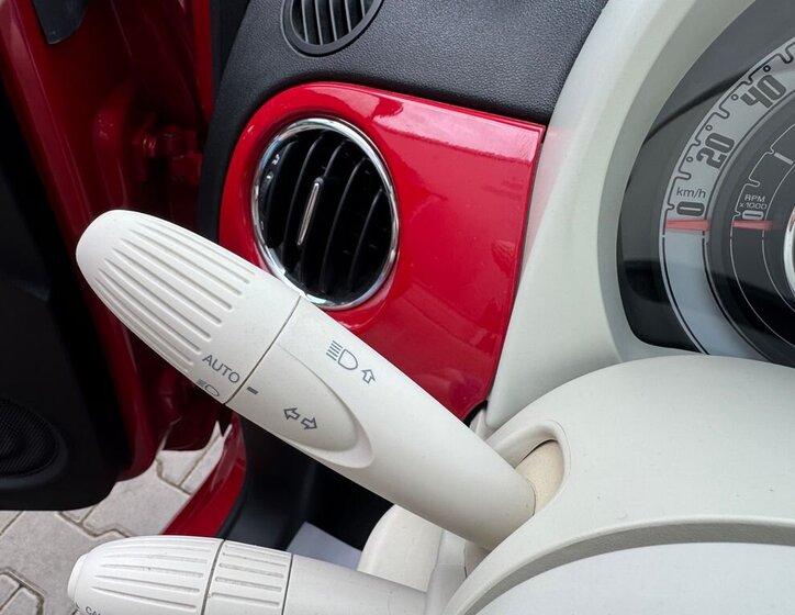 Fiat 500 Hatchback 1,2 l 51 kw