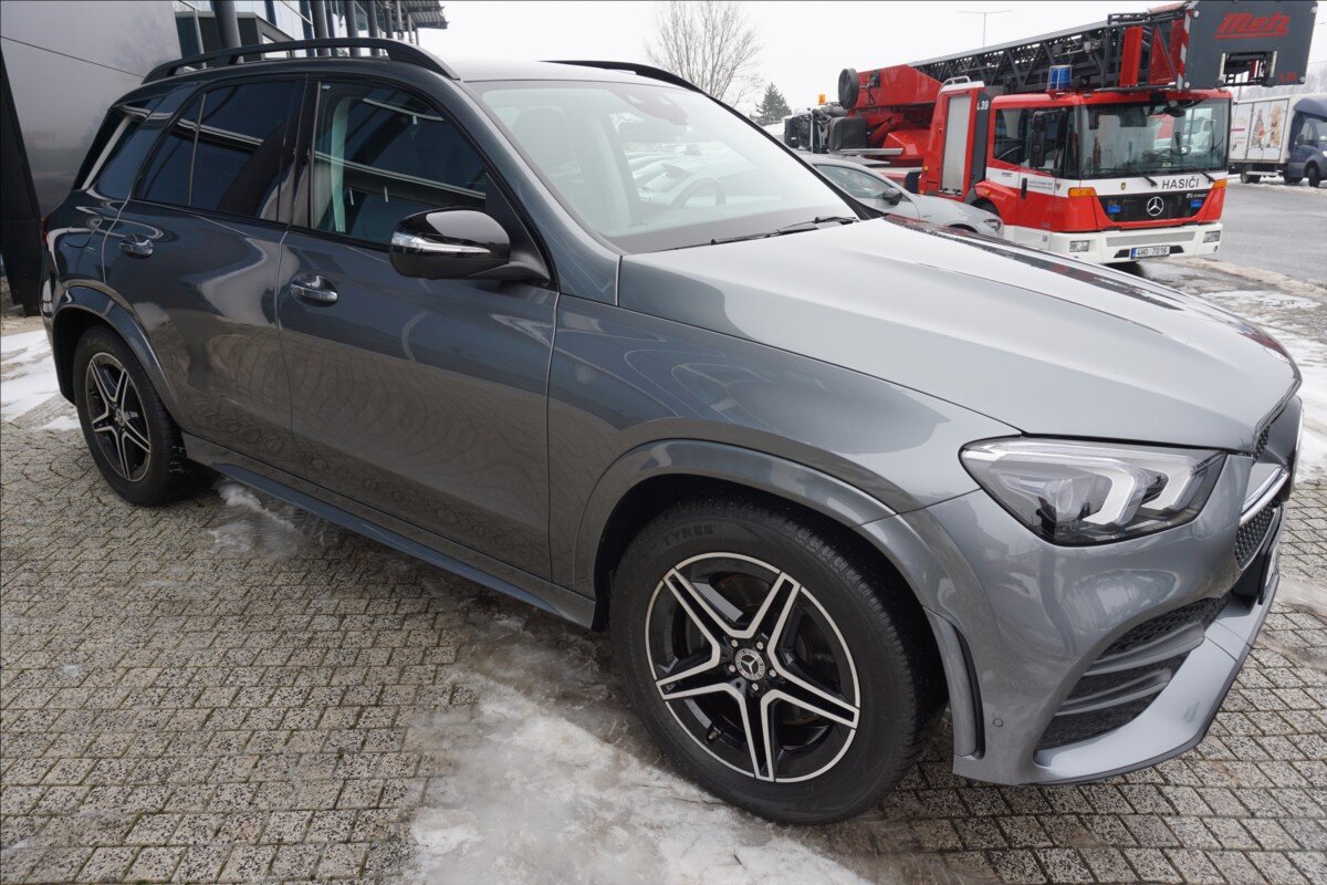 Mercedes-Benz GLE SUV 2,9 l 200 kw