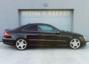 Mercedes-Benz CLK 4