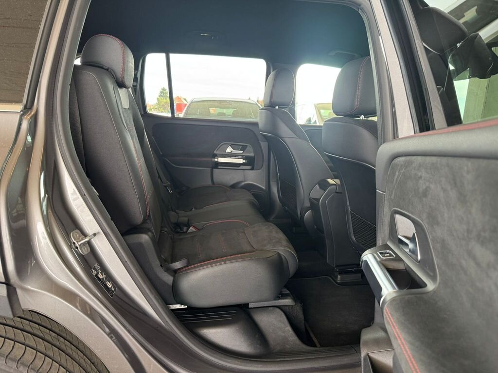 Mercedes-Benz EQB SUV / Terénní 0,0 215 kw