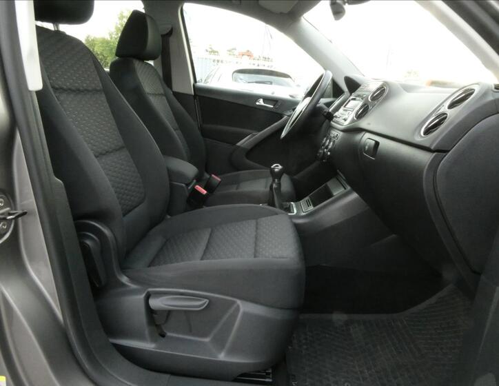 Volkswagen Tiguan 20