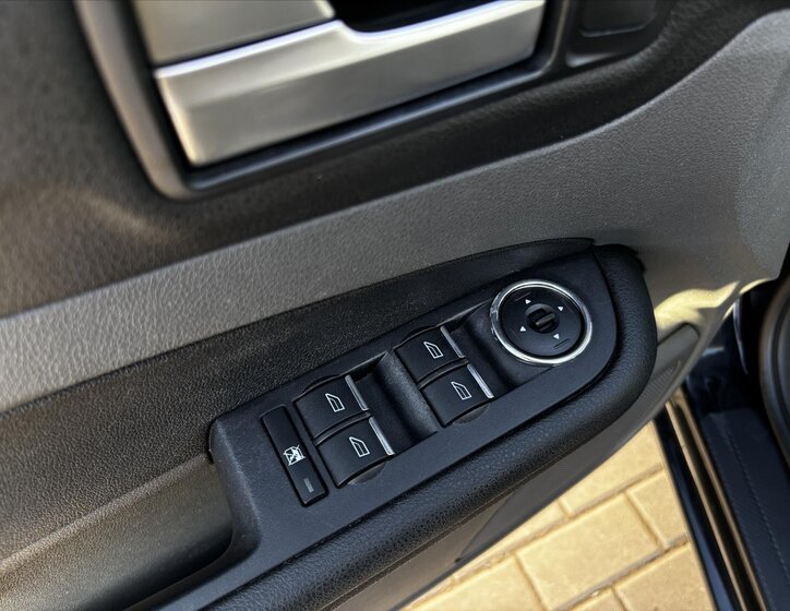 Ford Focus Kombi 1,6 l 74 kw