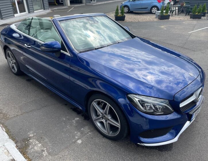 Mercedes-Benz Třídy C Kabriolet 2,1 l 125 kw