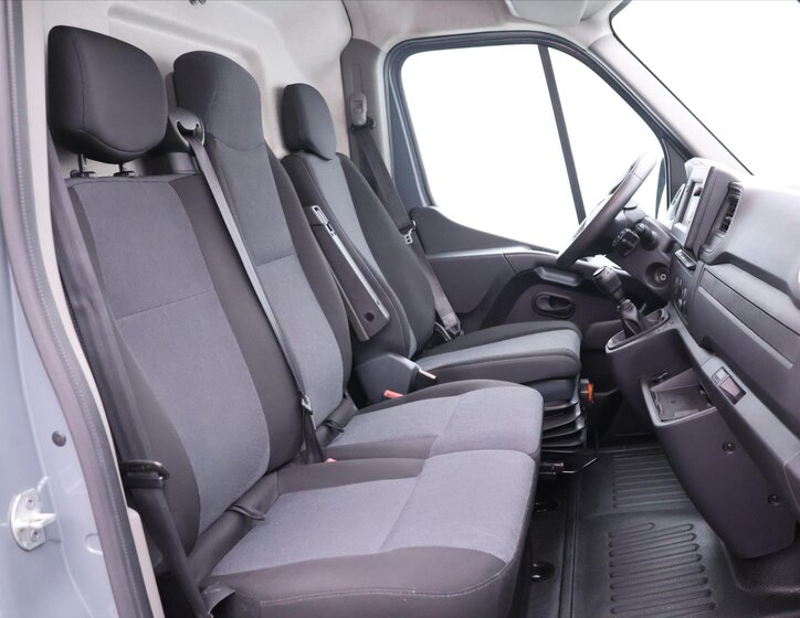 Renault Master Ostatní 2,3 l 132 kw