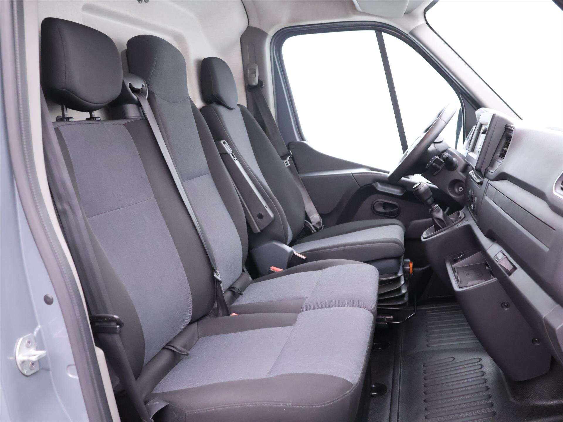 Renault Master Ostatní 2,3 l 132 kw