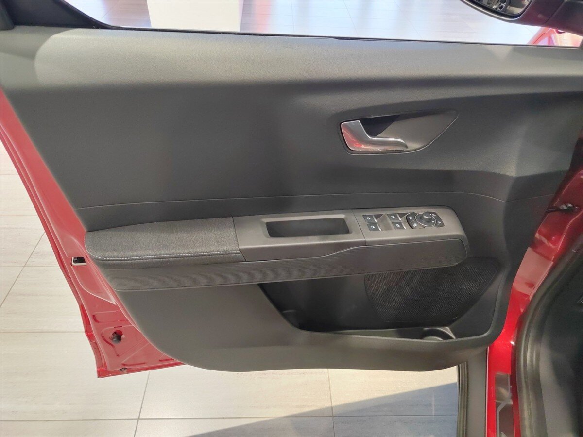 Ford Tourneo Courier MPV 998,0 92 kw