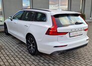 Volvo V60 Kombi 2,0 l 145 kw