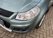Suzuki SX4 10