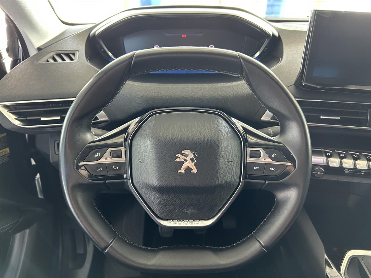 Peugeot 3008 SUV / Terénní 1,5 l 96 kw