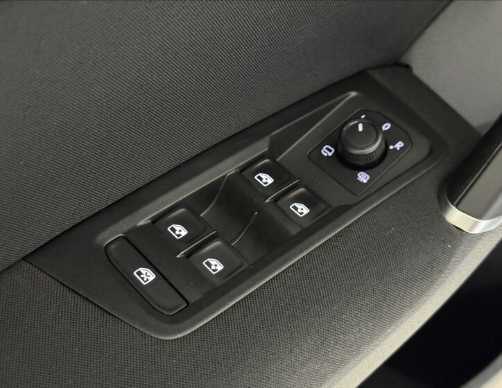 Volkswagen Touran MPV 2,0 l 110 kw