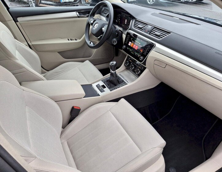 Škoda Superb Sedan 2,0 l 110 kw