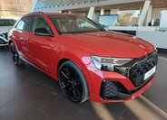 Audi Q8 SUV / Terénní 3,0 l 210 kw