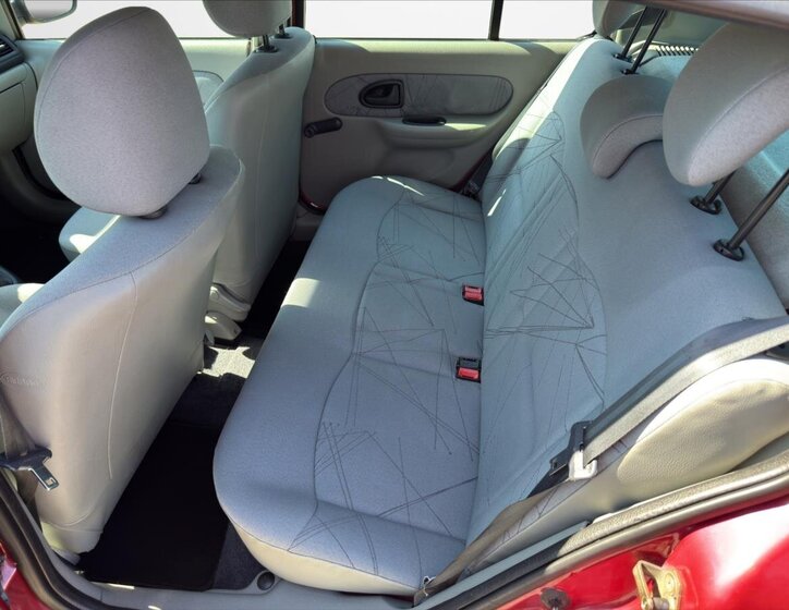 Renault Clio Hatchback 1,1 l 55 kw