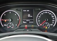 Volkswagen T-Roc CUV 1,6 l 85 kw