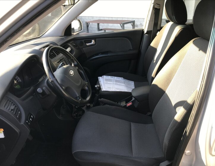KIA Sportage SUV / Terénní 2,0 l 104 kw