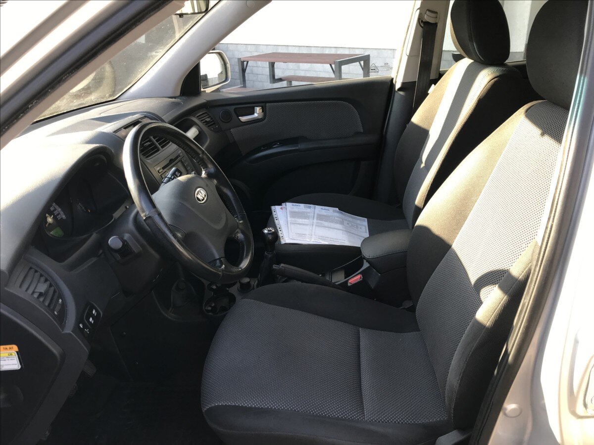 KIA Sportage SUV / Terénní 2,0 l 104 kw