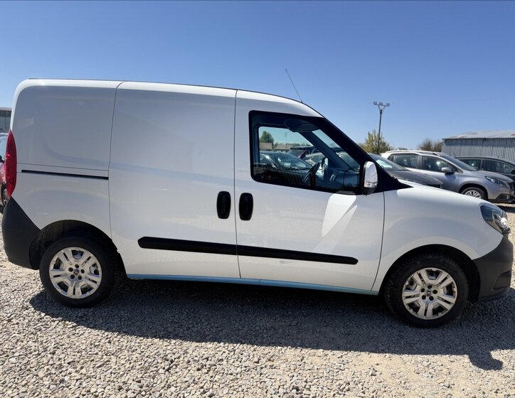 Fiat Dobló Pick-up 1,2 l 70 kw