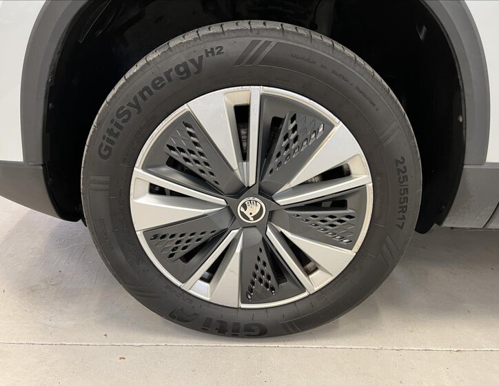 Škoda Karoq SUV / Terénní 2,0 l 85 kw