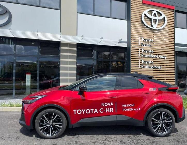 Toyota C-HR 4