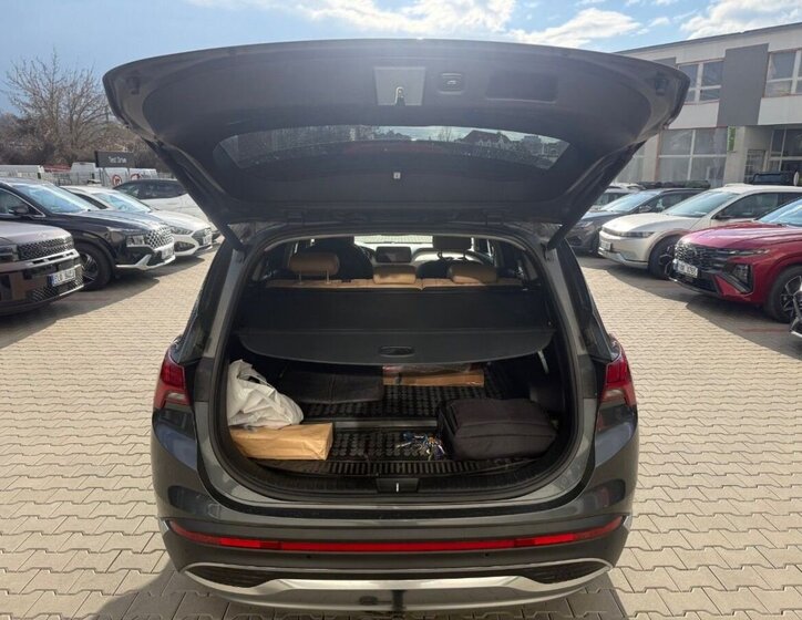 Hyundai Santa Fe SUV / Terénní 2,2 l 148 kw